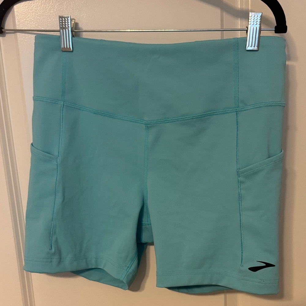 Brooks Aqua High-Rise Bike Shorts with Side Pockets